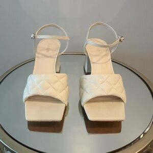 Elegant Cream Quilted Sandals